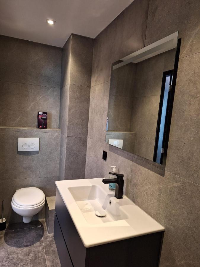 Appartement Mooie 14 C In Center